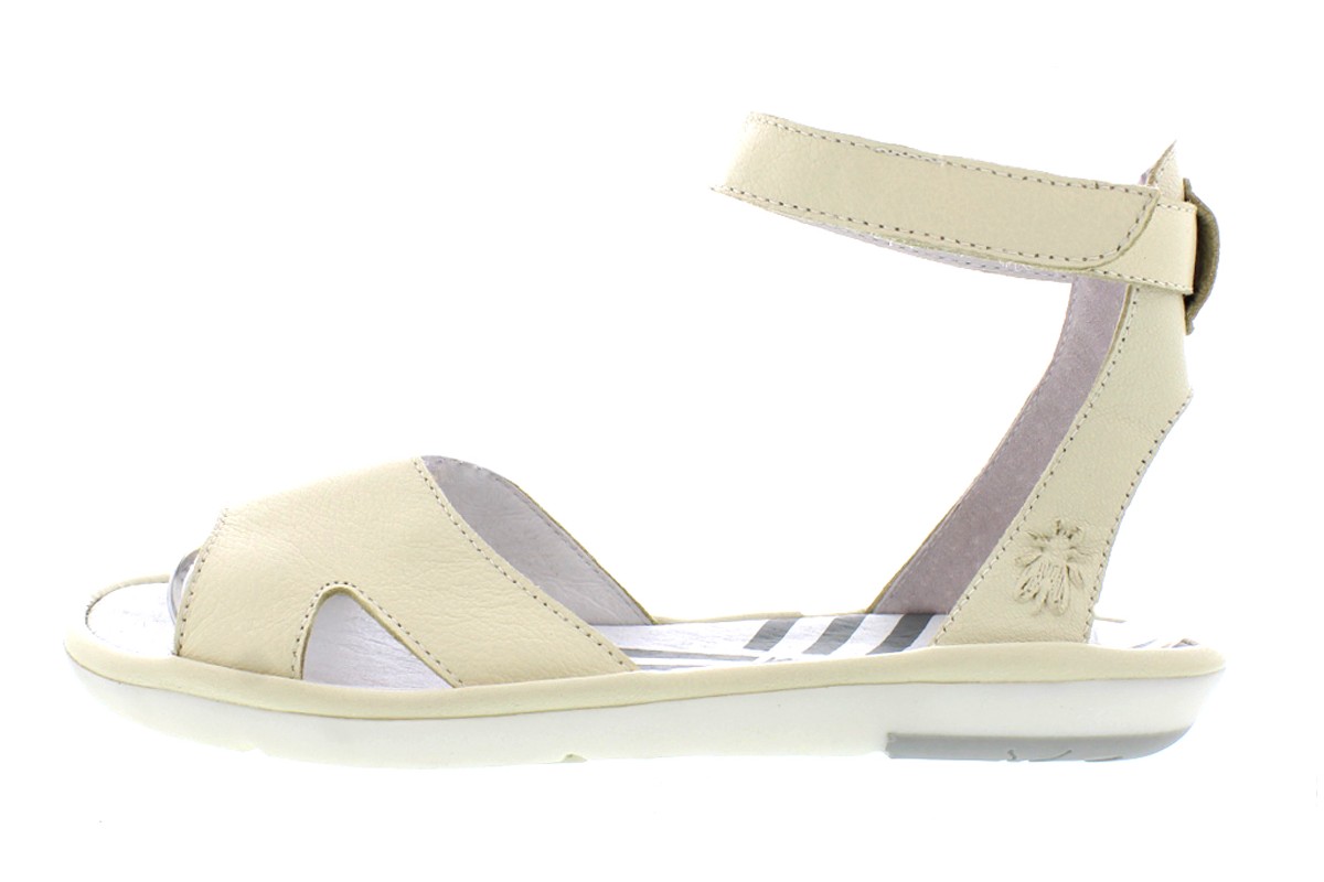 OFF WHITE brand SANDALS, Women's Fashion, Footwear, Flats on Carousell